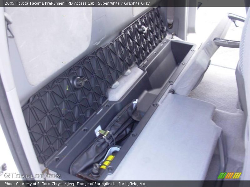 Super White / Graphite Gray 2005 Toyota Tacoma PreRunner TRD Access Cab