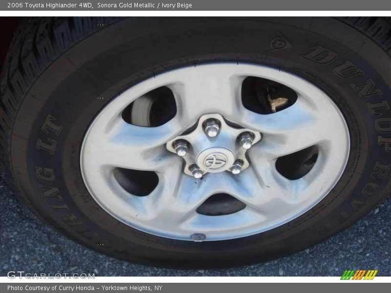 Sonora Gold Metallic / Ivory Beige 2006 Toyota Highlander 4WD