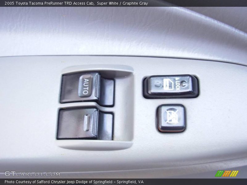 Super White / Graphite Gray 2005 Toyota Tacoma PreRunner TRD Access Cab