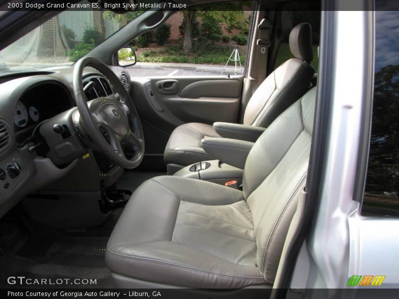 Bright Silver Metallic / Taupe 2003 Dodge Grand Caravan ES
