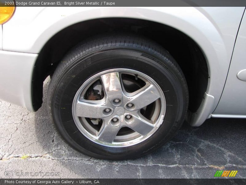 Bright Silver Metallic / Taupe 2003 Dodge Grand Caravan ES