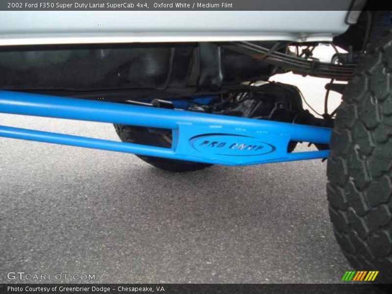 Oxford White / Medium Flint 2002 Ford F350 Super Duty Lariat SuperCab 4x4