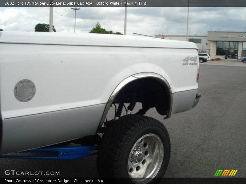 Oxford White / Medium Flint 2002 Ford F350 Super Duty Lariat SuperCab 4x4