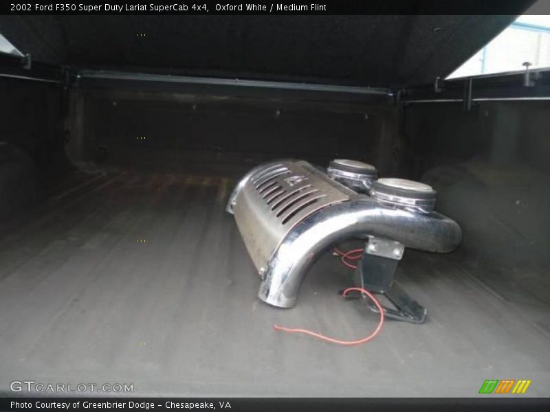Oxford White / Medium Flint 2002 Ford F350 Super Duty Lariat SuperCab 4x4