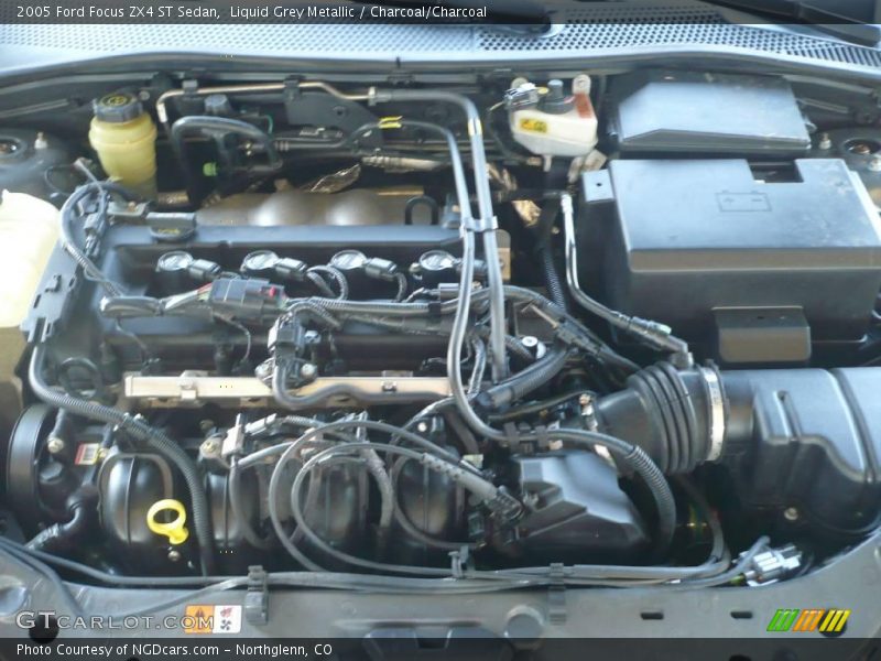 Liquid Grey Metallic / Charcoal/Charcoal 2005 Ford Focus ZX4 ST Sedan