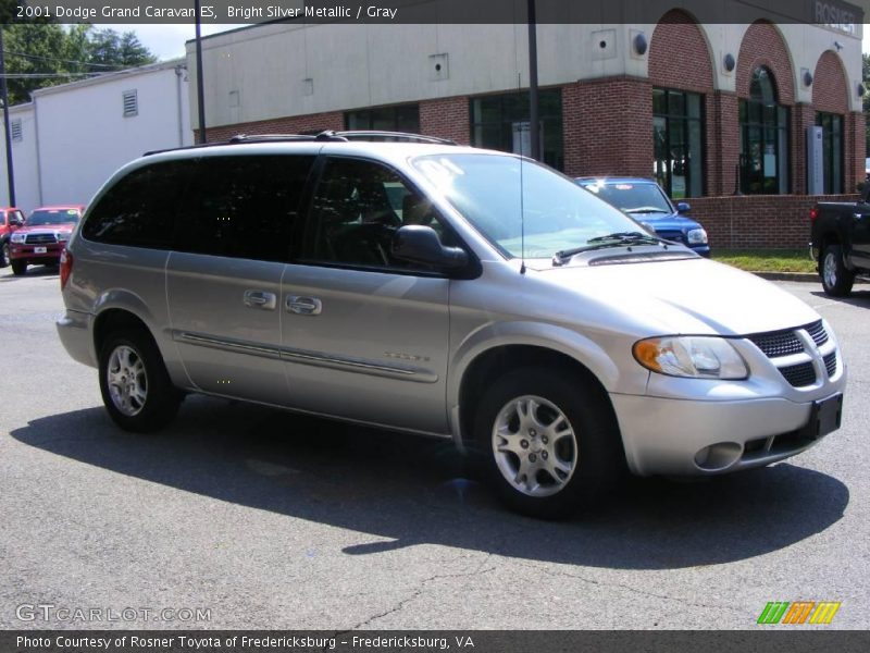 Bright Silver Metallic / Gray 2001 Dodge Grand Caravan ES