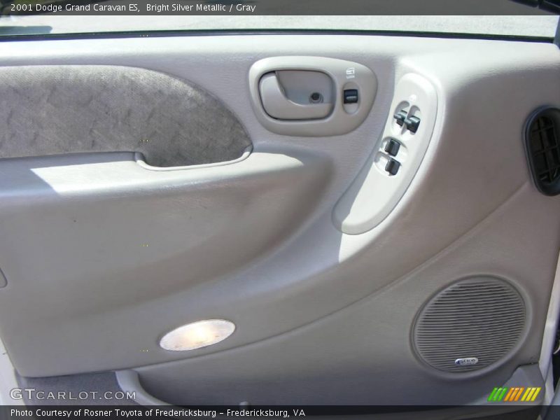 Bright Silver Metallic / Gray 2001 Dodge Grand Caravan ES