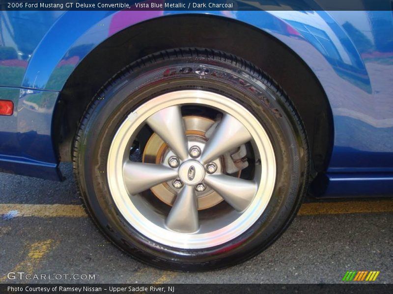  2006 Mustang GT Deluxe Convertible Wheel