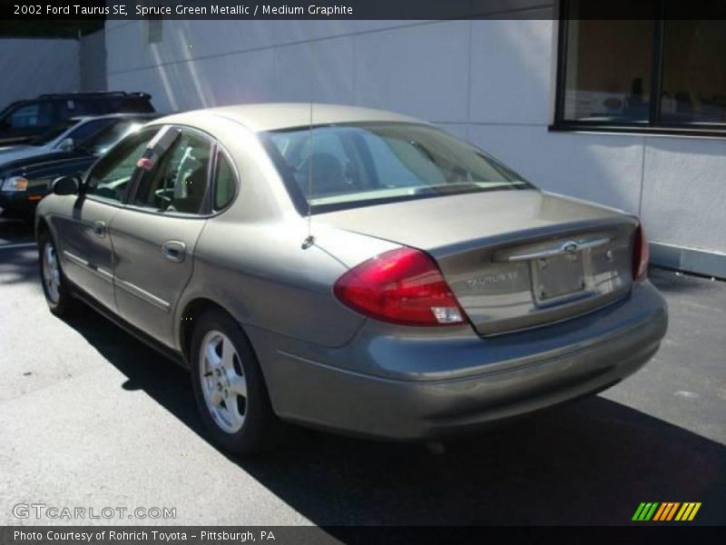Spruce Green Metallic / Medium Graphite 2002 Ford Taurus SE