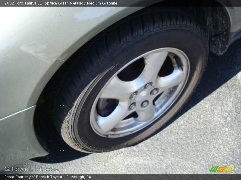 Spruce Green Metallic / Medium Graphite 2002 Ford Taurus SE