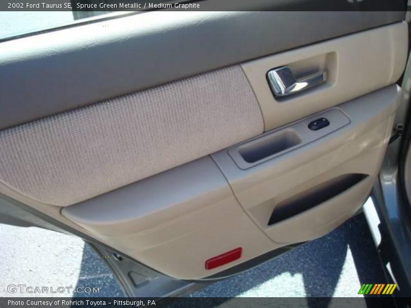 Spruce Green Metallic / Medium Graphite 2002 Ford Taurus SE