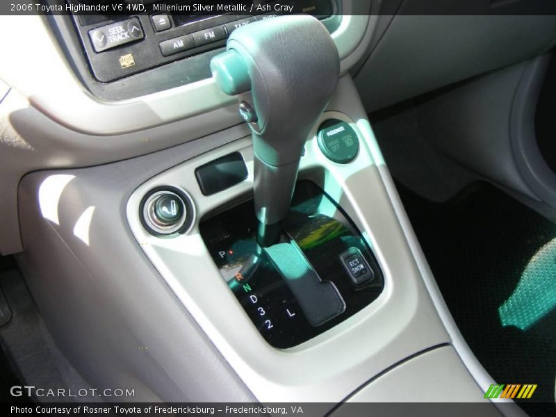 Millenium Silver Metallic / Ash Gray 2006 Toyota Highlander V6 4WD