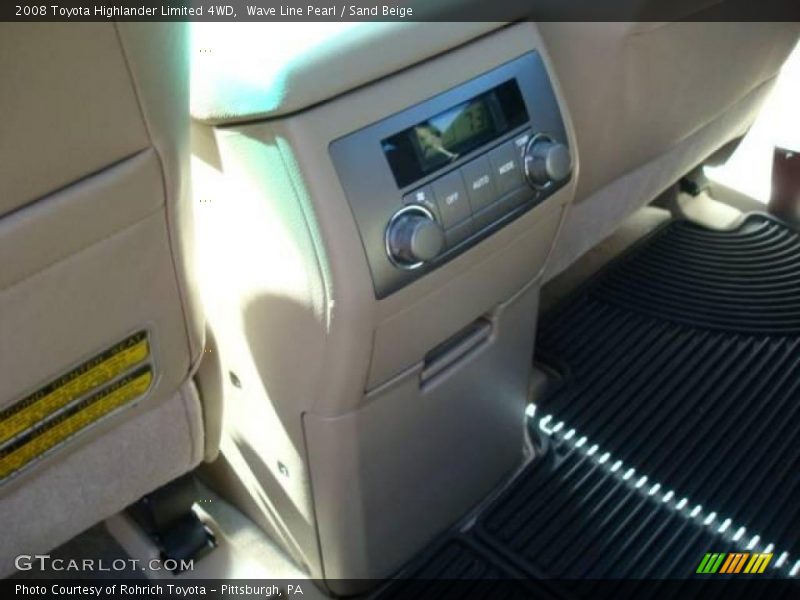 Wave Line Pearl / Sand Beige 2008 Toyota Highlander Limited 4WD