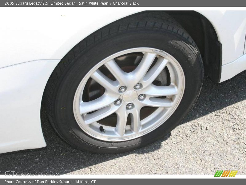 Satin White Pearl / Charcoal Black 2005 Subaru Legacy 2.5i Limited Sedan