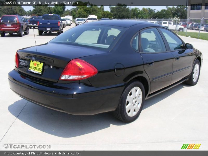 Black / Medium/Dark Flint 2005 Ford Taurus SE
