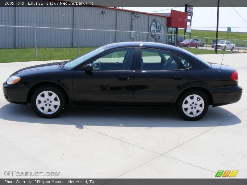 Black / Medium/Dark Flint 2005 Ford Taurus SE