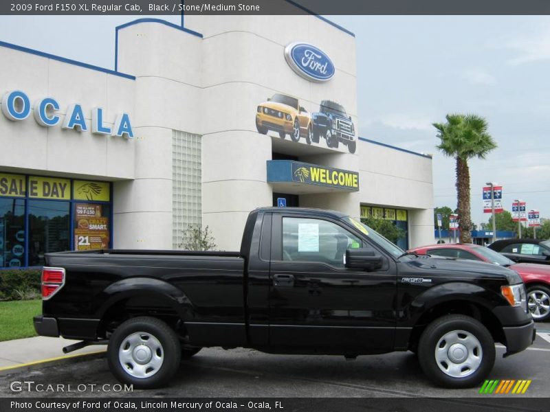 Black / Stone/Medium Stone 2009 Ford F150 XL Regular Cab