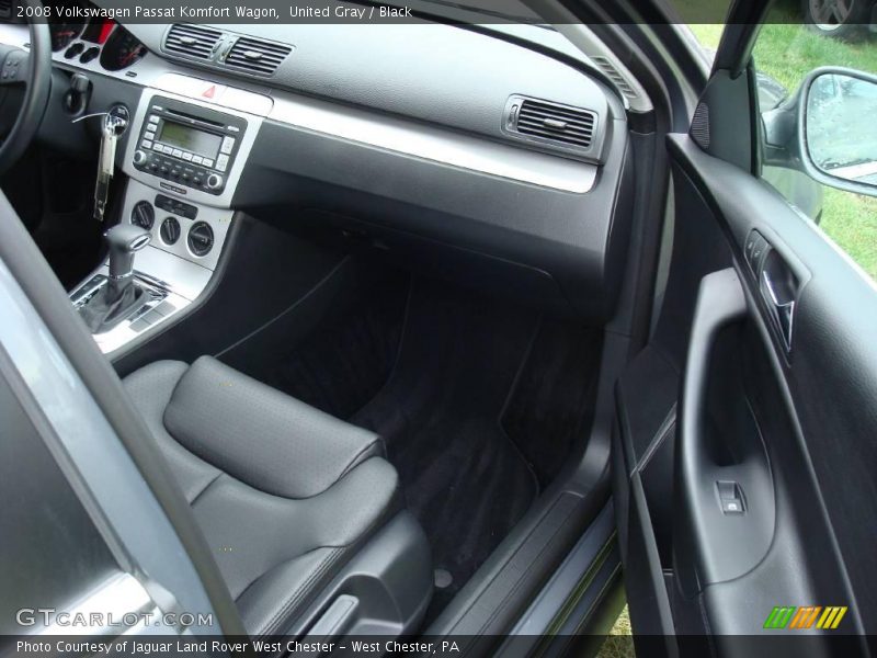 United Gray / Black 2008 Volkswagen Passat Komfort Wagon