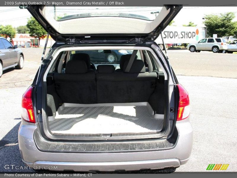 Diamond Gray Metallic / Off Black 2009 Subaru Outback 2.5i Wagon