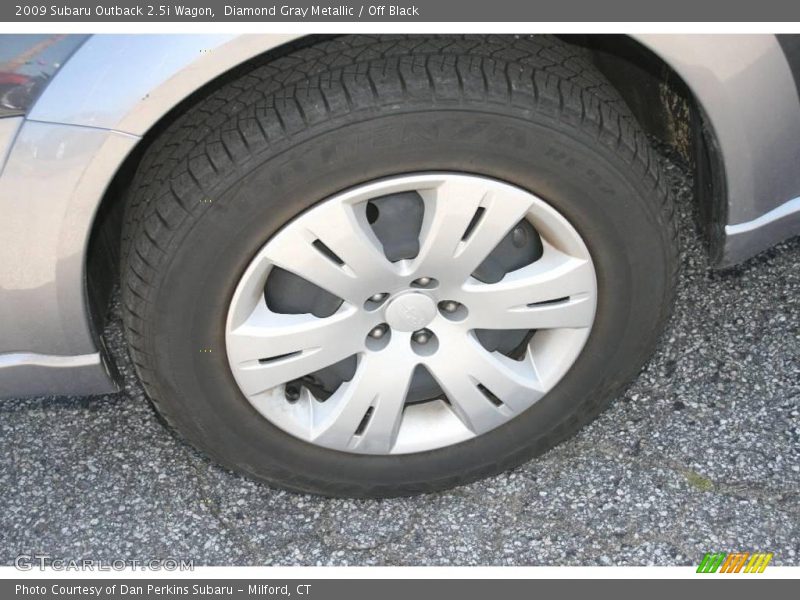 Diamond Gray Metallic / Off Black 2009 Subaru Outback 2.5i Wagon