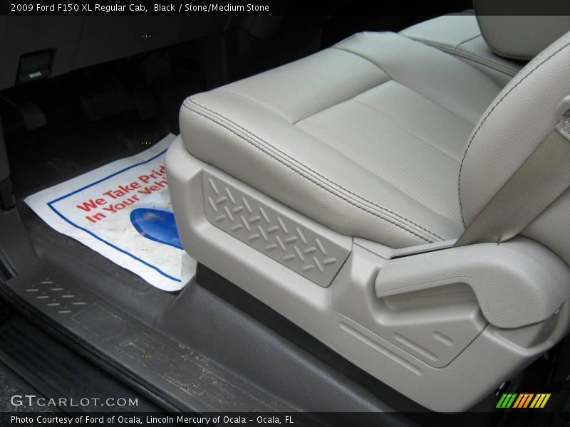 Black / Stone/Medium Stone 2009 Ford F150 XL Regular Cab