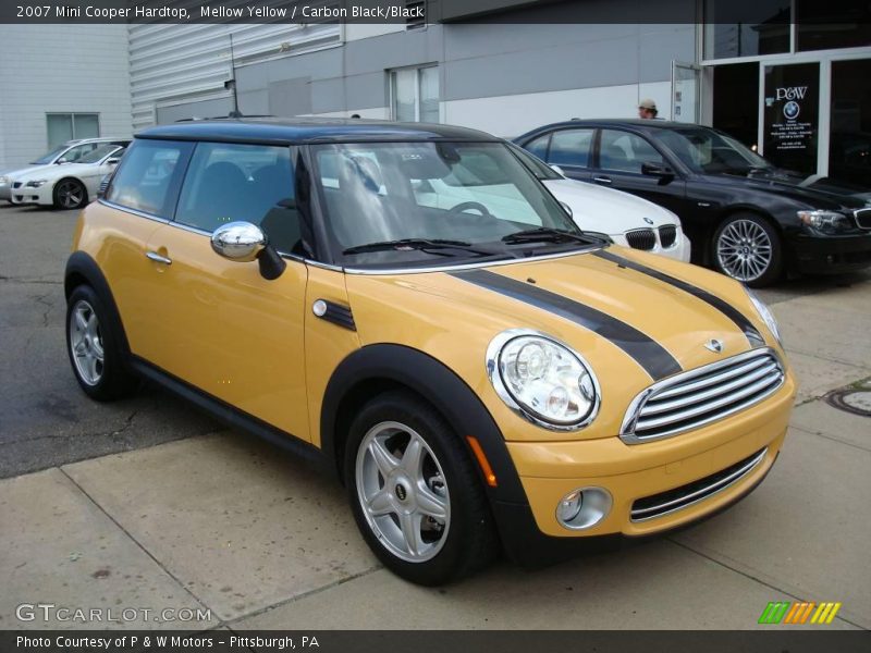 Mellow Yellow / Carbon Black/Black 2007 Mini Cooper Hardtop