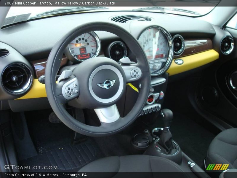 Mellow Yellow / Carbon Black/Black 2007 Mini Cooper Hardtop