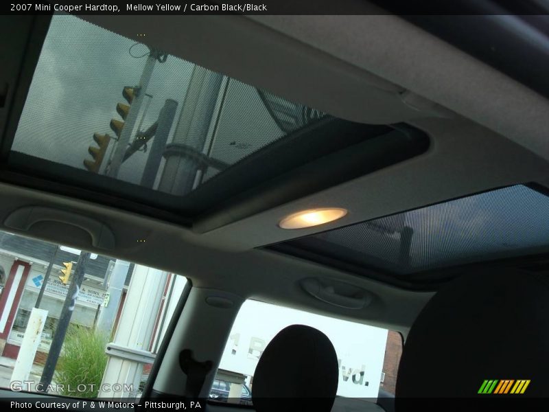 Mellow Yellow / Carbon Black/Black 2007 Mini Cooper Hardtop