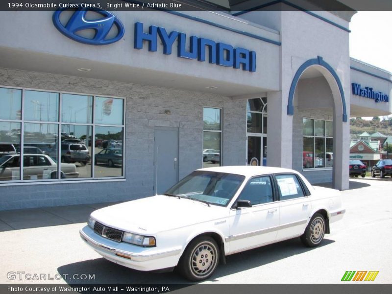 Bright White / Adriatic Blue 1994 Oldsmobile Cutlass Ciera S