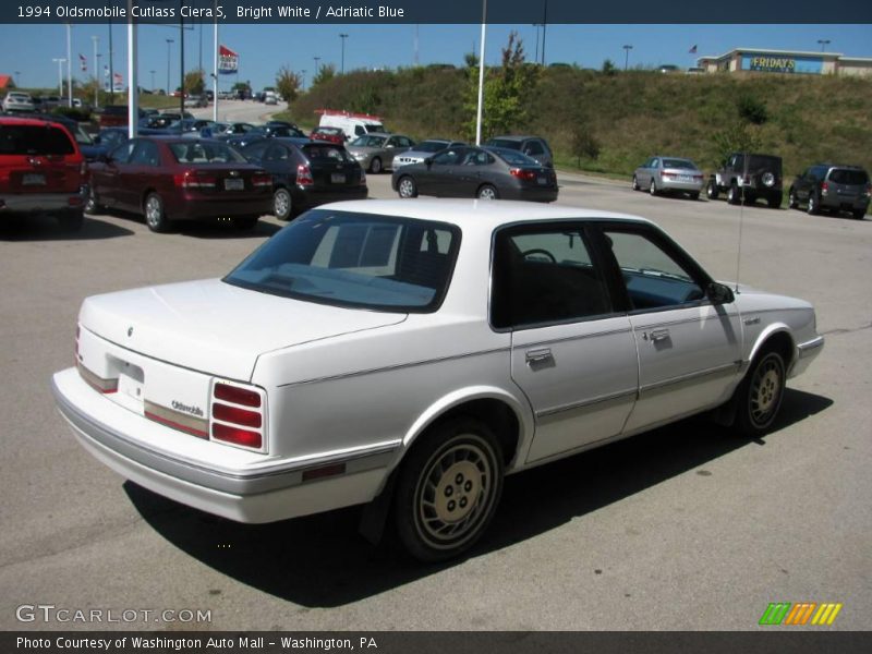Bright White / Adriatic Blue 1994 Oldsmobile Cutlass Ciera S