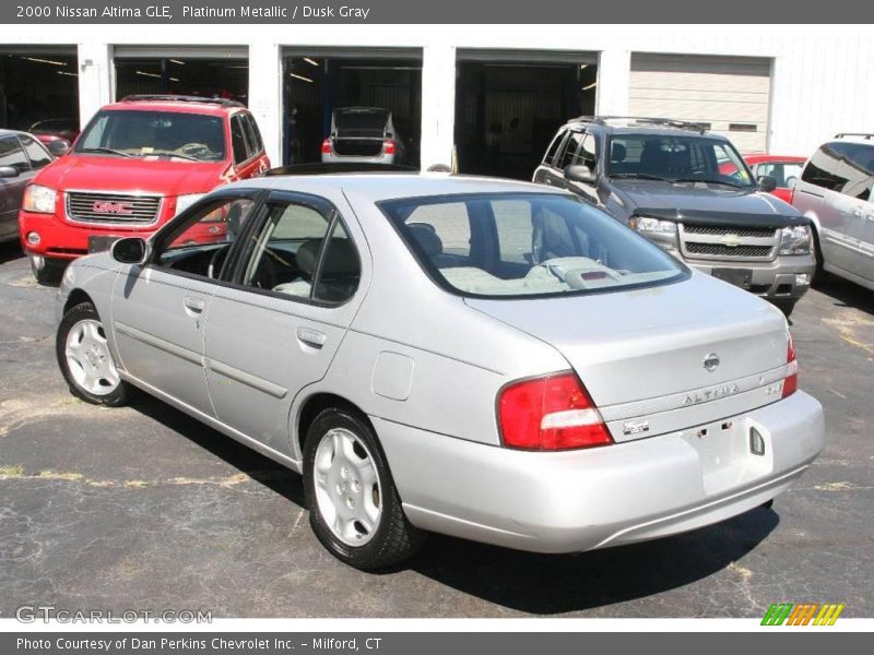 Platinum Metallic / Dusk Gray 2000 Nissan Altima GLE