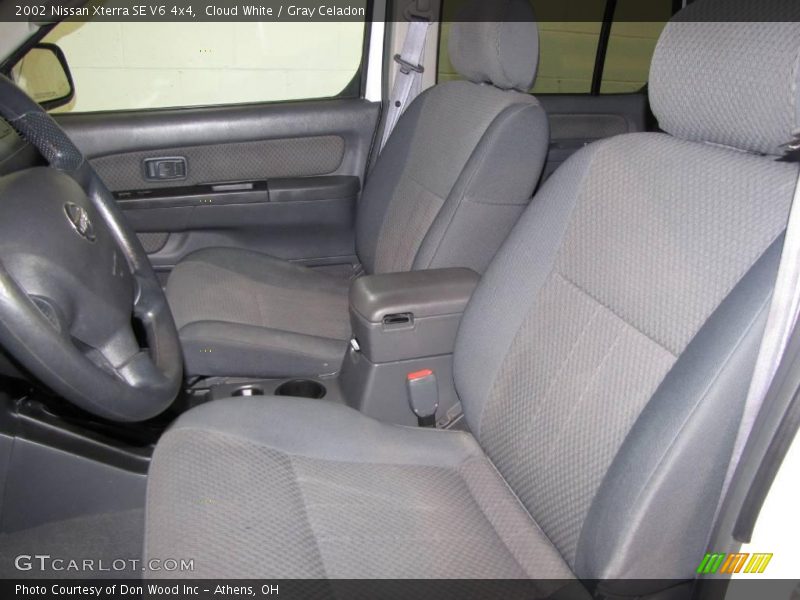 Cloud White / Gray Celadon 2002 Nissan Xterra SE V6 4x4