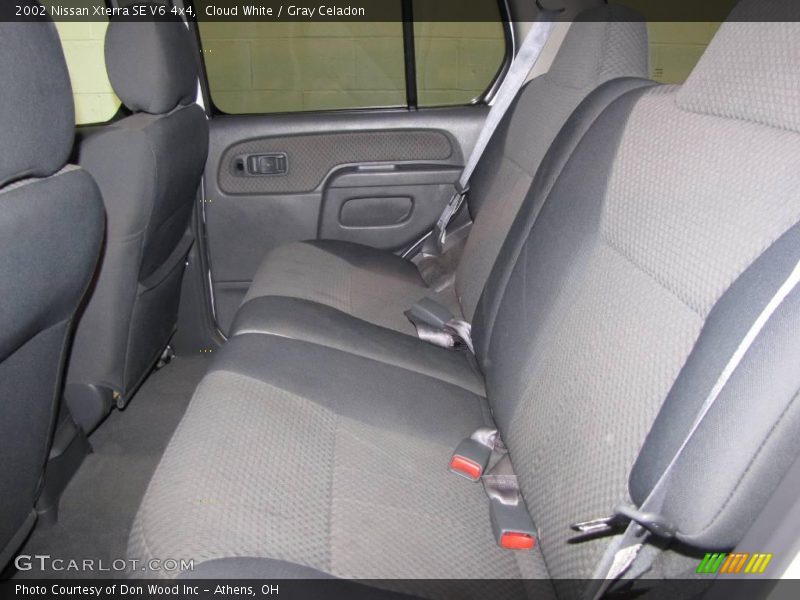 Cloud White / Gray Celadon 2002 Nissan Xterra SE V6 4x4