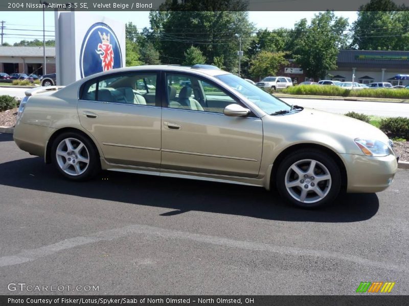Velvet Beige / Blond 2004 Nissan Altima 3.5 SE