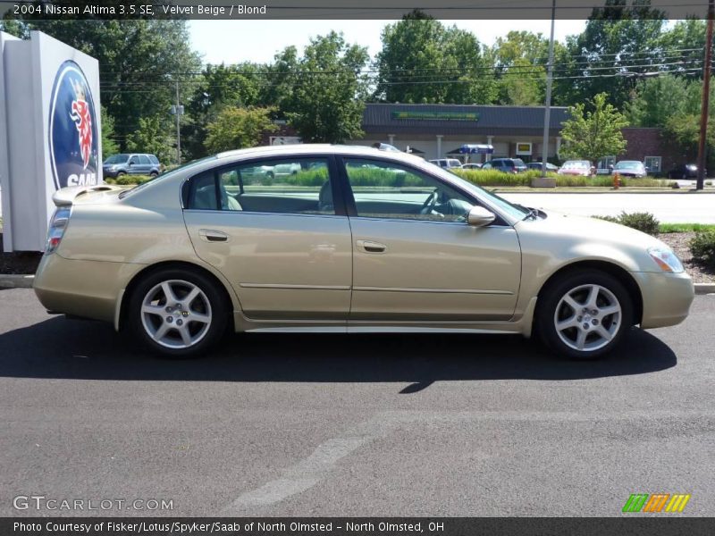 Velvet Beige / Blond 2004 Nissan Altima 3.5 SE