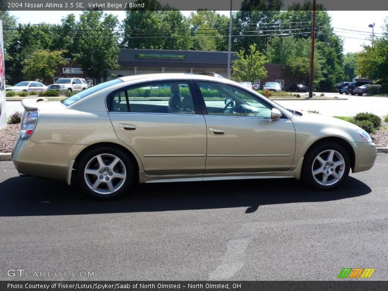 Velvet Beige / Blond 2004 Nissan Altima 3.5 SE