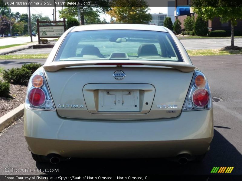 Velvet Beige / Blond 2004 Nissan Altima 3.5 SE