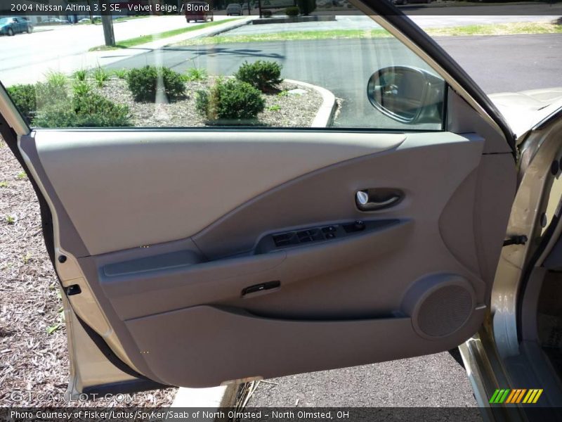 Velvet Beige / Blond 2004 Nissan Altima 3.5 SE