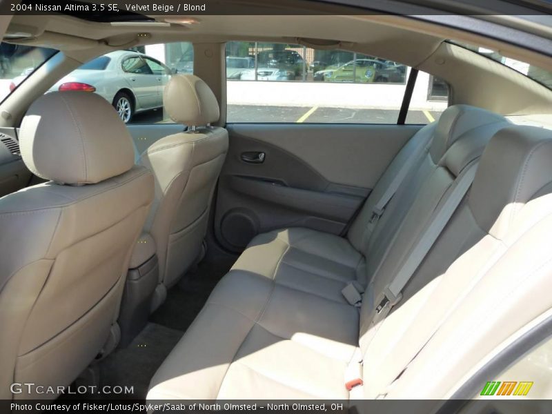 Velvet Beige / Blond 2004 Nissan Altima 3.5 SE