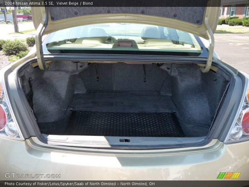 Velvet Beige / Blond 2004 Nissan Altima 3.5 SE