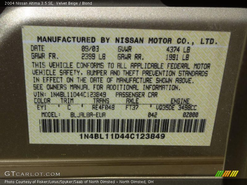 Velvet Beige / Blond 2004 Nissan Altima 3.5 SE