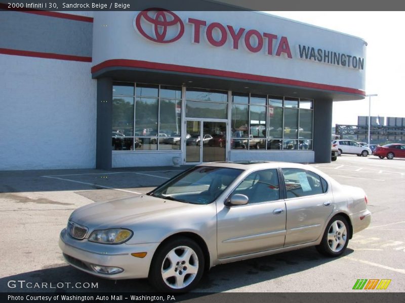 Sandrock Beige / Beige 2000 Infiniti I 30