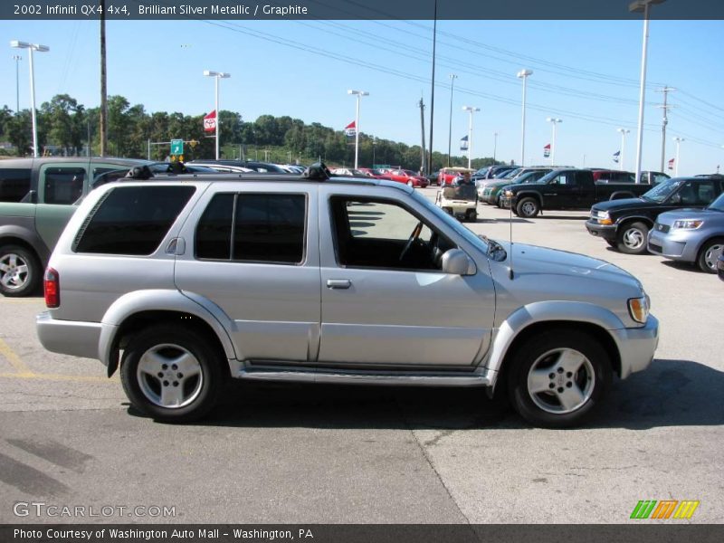 Brilliant Silver Metallic / Graphite 2002 Infiniti QX4 4x4