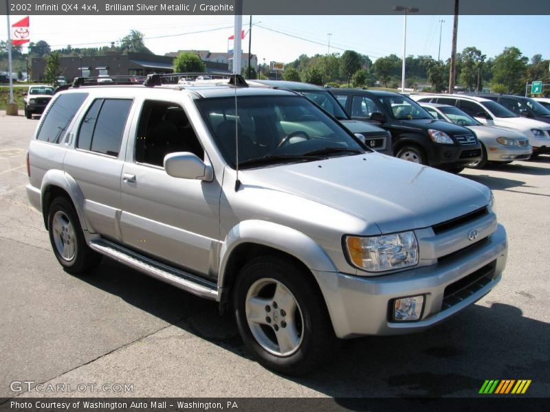 Brilliant Silver Metallic / Graphite 2002 Infiniti QX4 4x4