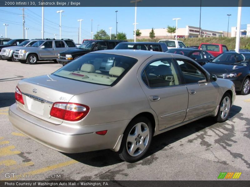 Sandrock Beige / Beige 2000 Infiniti I 30