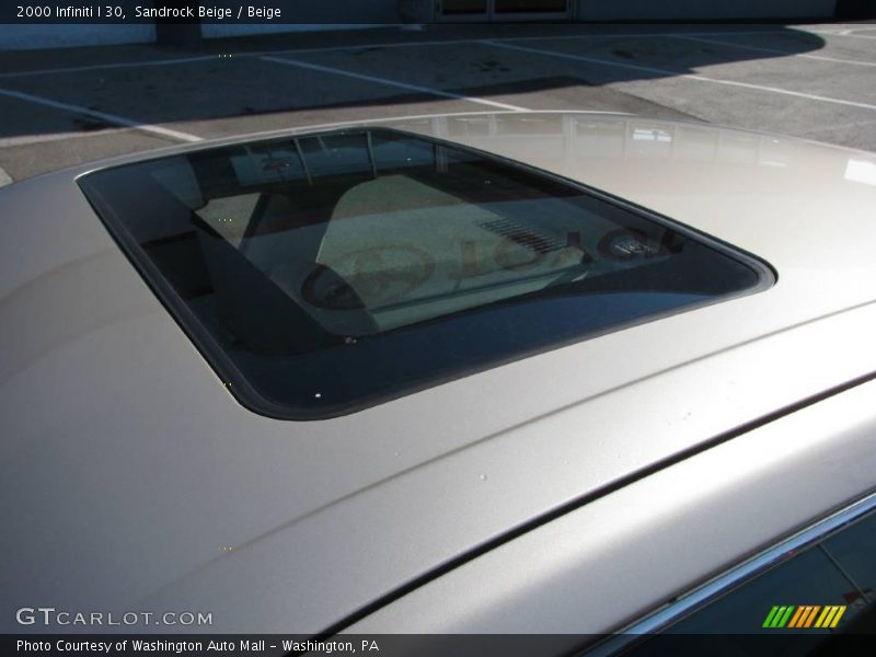 Sandrock Beige / Beige 2000 Infiniti I 30