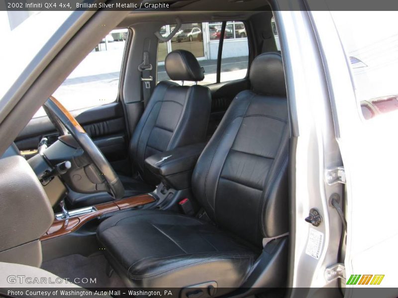 Brilliant Silver Metallic / Graphite 2002 Infiniti QX4 4x4