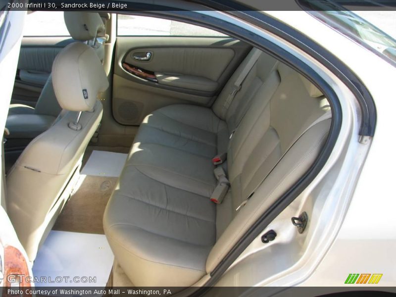 Sandrock Beige / Beige 2000 Infiniti I 30