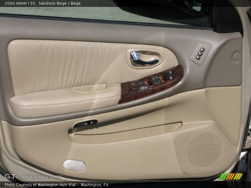 Sandrock Beige / Beige 2000 Infiniti I 30