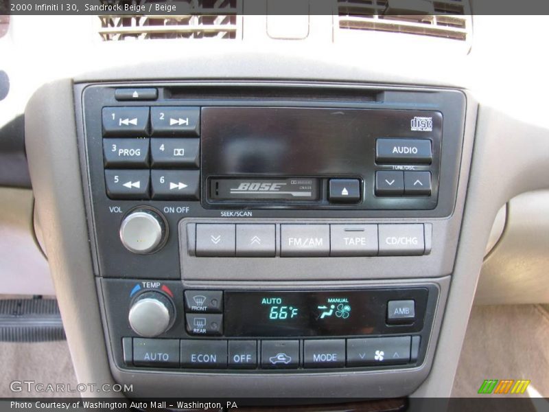 Sandrock Beige / Beige 2000 Infiniti I 30